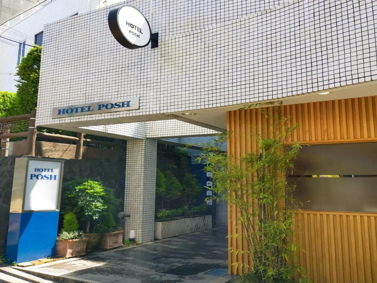 Hotel Posh Odavari Kültér fotó
