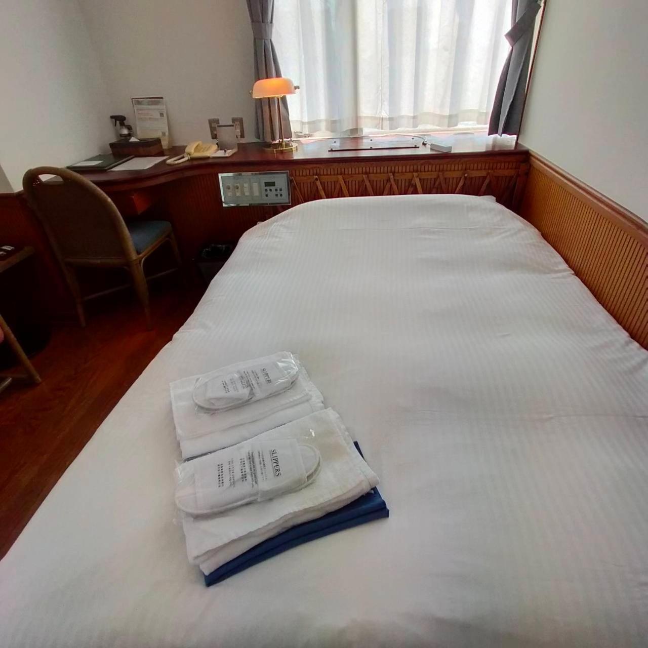 Hotel Posh Odavari Kültér fotó