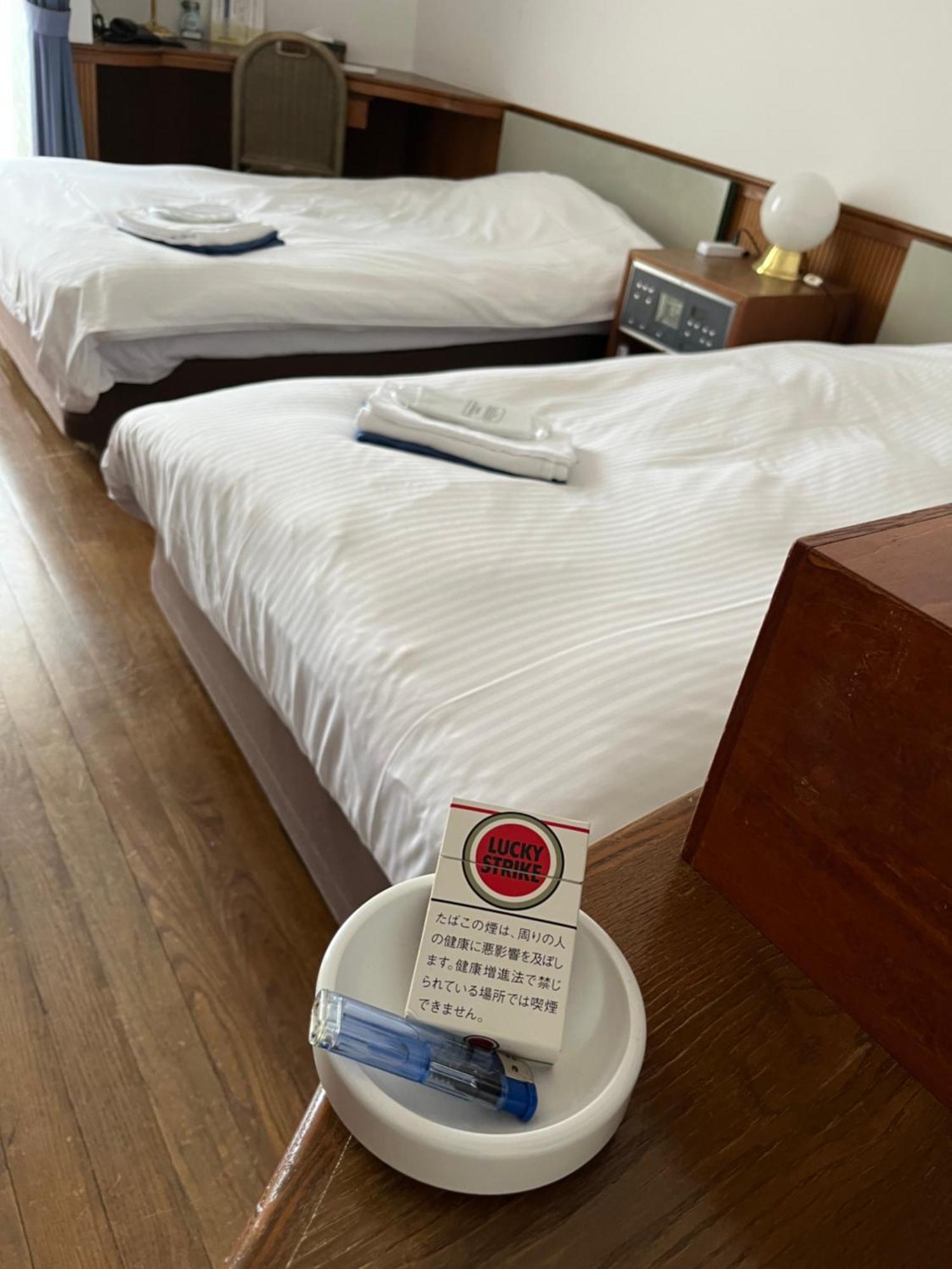 Hotel Posh Odavari Kültér fotó